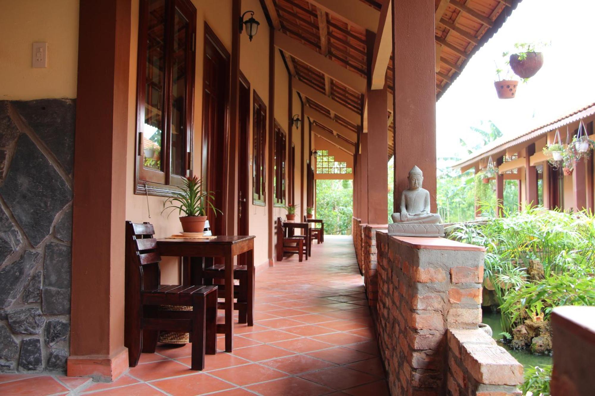 Gite Nam Hien Mekong Cho Lach Room photo