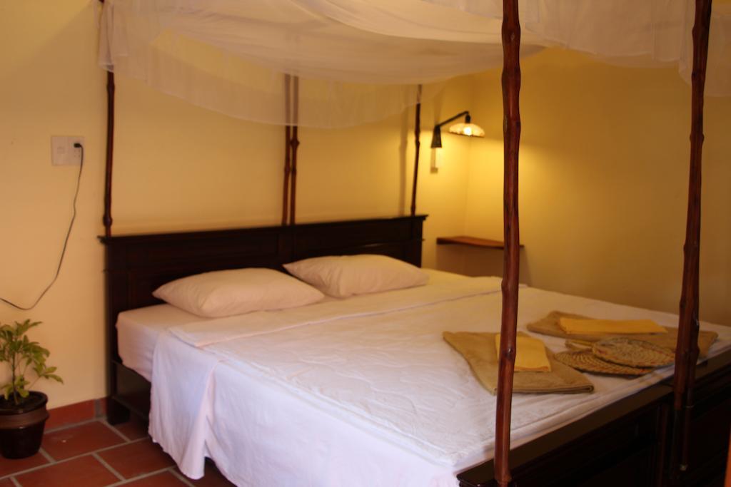 Gite Nam Hien Mekong Cho Lach Room photo
