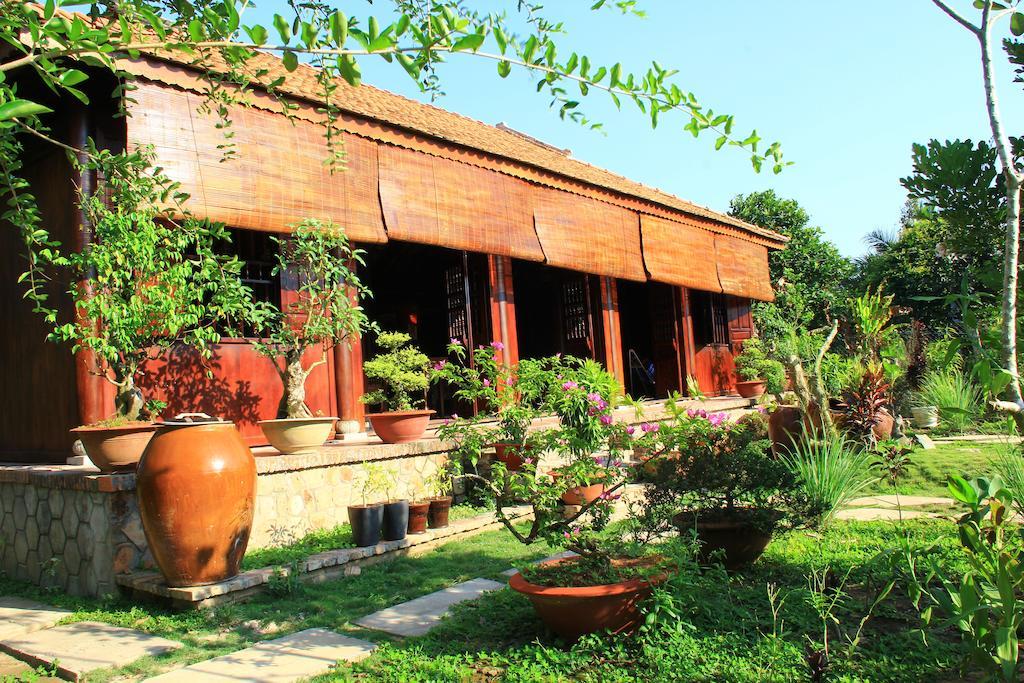Gite Nam Hien Mekong Cho Lach Exterior photo