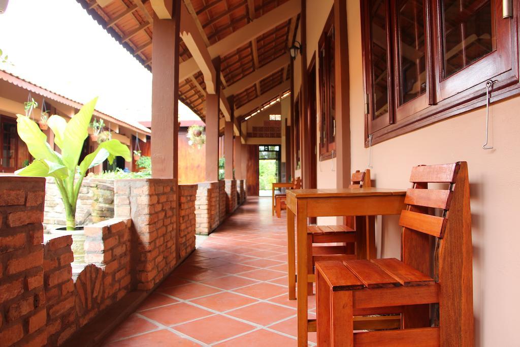 Gite Nam Hien Mekong Cho Lach Room photo