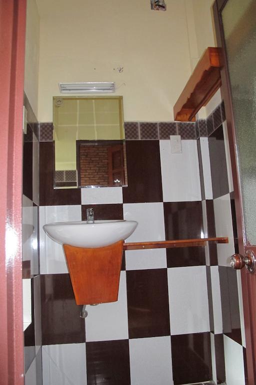 Gite Nam Hien Mekong Cho Lach Room photo