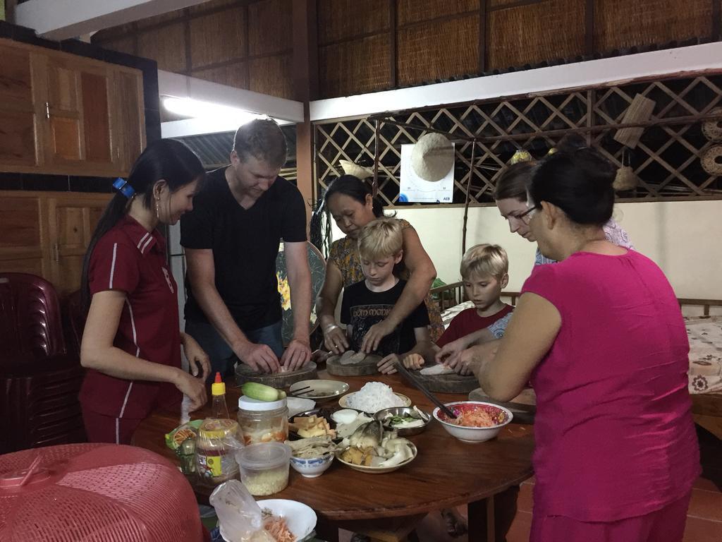 Gite Nam Hien Mekong Cho Lach Exterior photo
