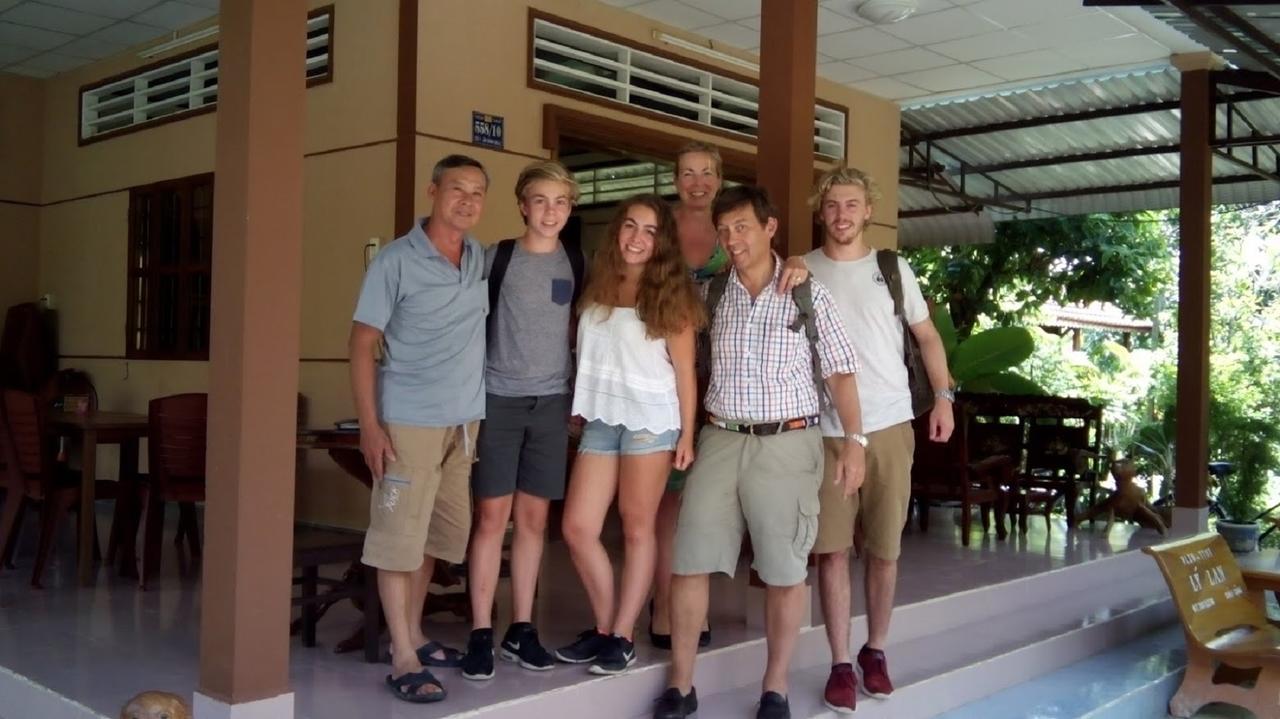 Gite Nam Hien Mekong Cho Lach Exterior photo