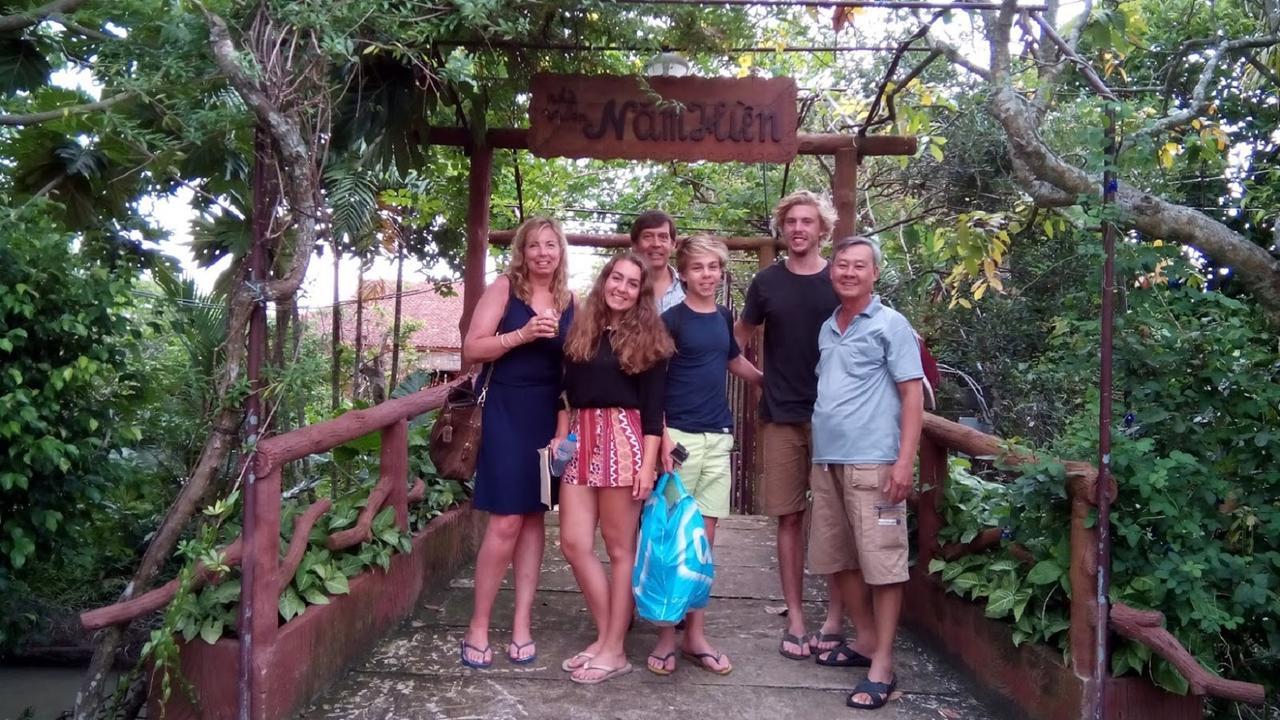 Gite Nam Hien Mekong Cho Lach Exterior photo